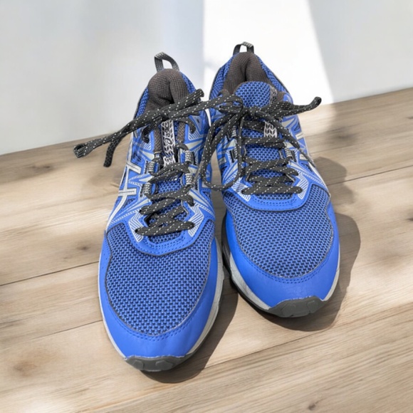 Women’s ASICS Running Shoes size 8 - Picture 2 of 5